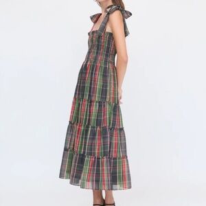 Hill House Home The Ribbon Ellie Nap Dress
- Tartan Lamé / M